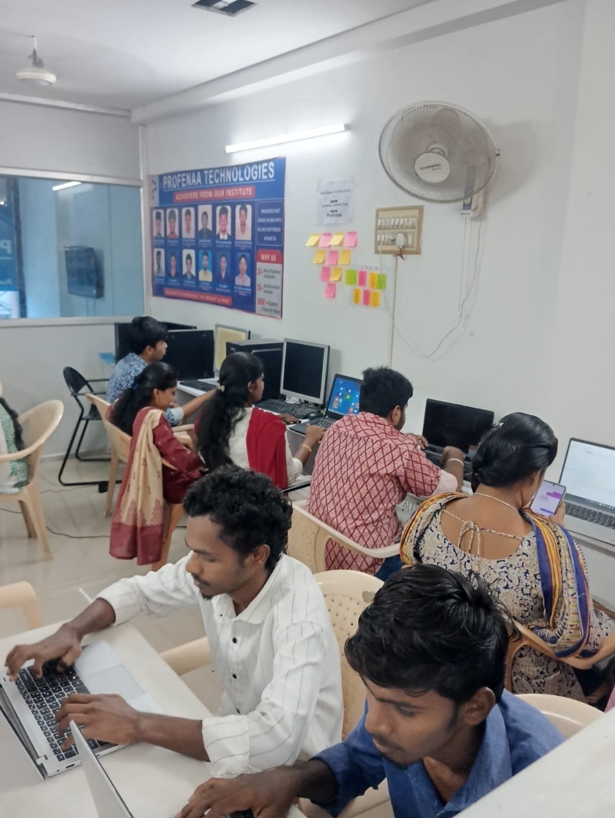 IT Courses for Working Professionals in Tiruppur